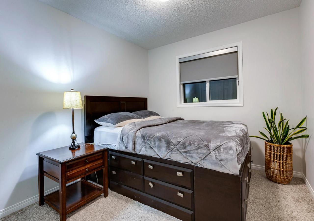 Hébergement de vacances Stylish/4bedroom/freeparking/indoorfireplace