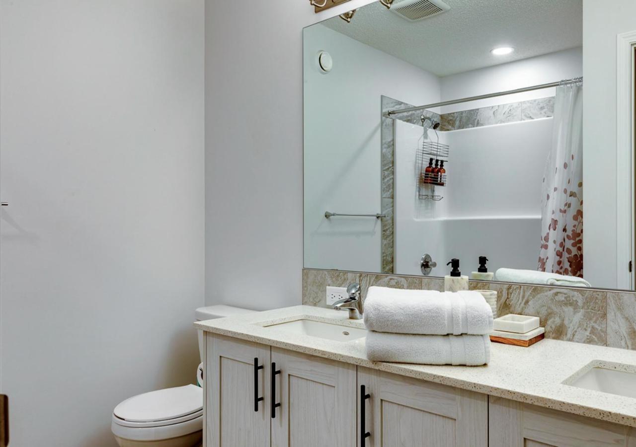 Hébergement de vacances Stylish/4bedroom/freeparking/indoorfireplace *